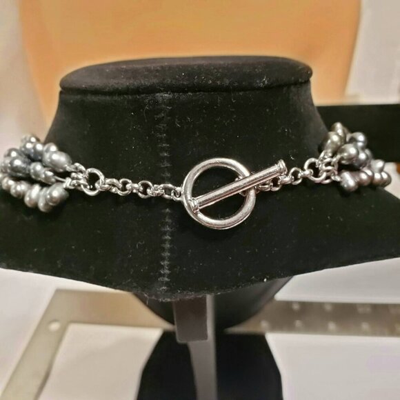 Black Freshwater Pearl with Turquoise & Green Howlite Teardrop 3 Strand Necklace - Picture 5 of 7